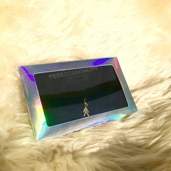 ✨🆕✨ Rebecca Minkoff velvet choker with arrow - Picture 3 of 3